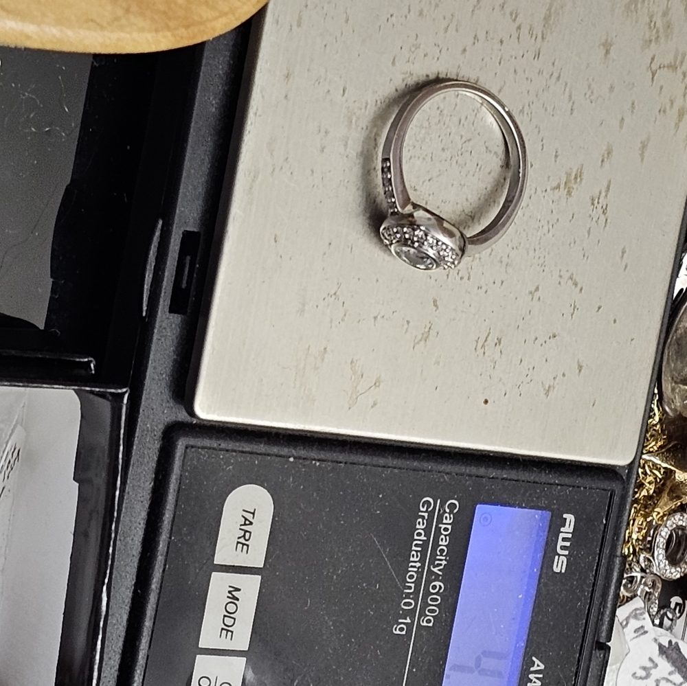 New. 14k white gold aquamarine & diamond ring size 7 1/4. Amazing color to the a - Picture 5 of 9